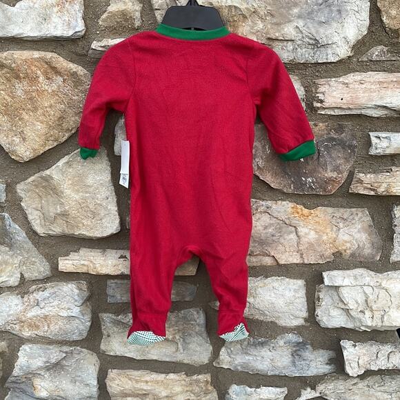 Baby’s First Christmas red footed sleeper size 6 months NEW - Picture 5 of 7